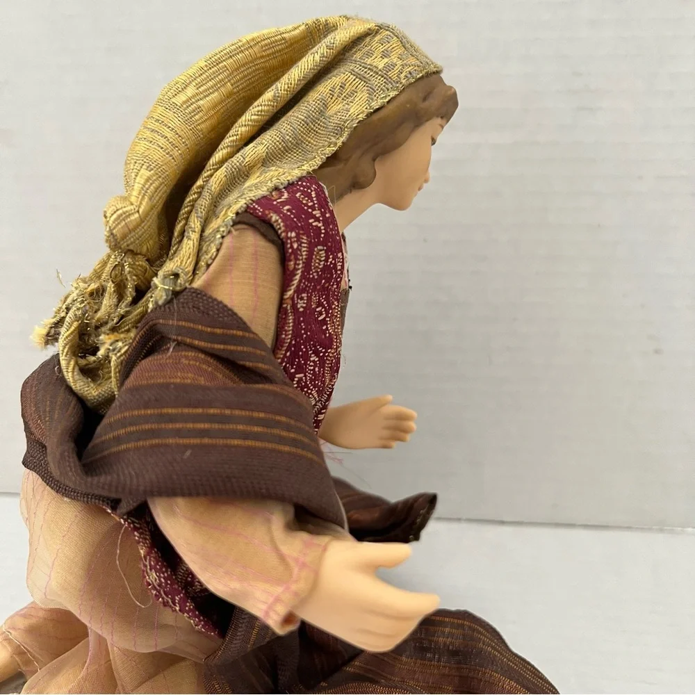 Members Mark Nativity Replacement Mary - Picture 11 of 15
